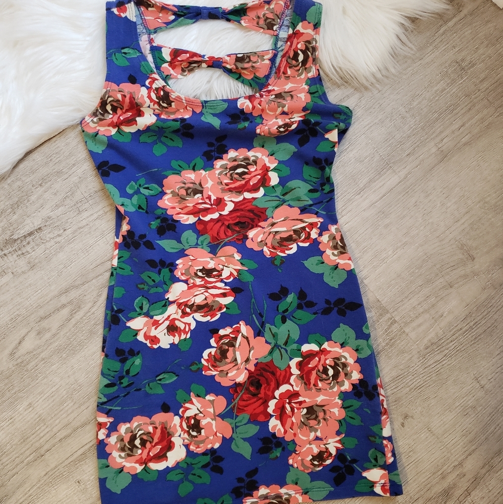Bodycon floral minidress from Forever 21